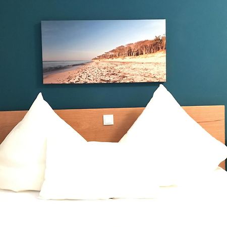 Ostsee Lodges Mit Wellnessbereich Timmendorfer Strand Exterior photo