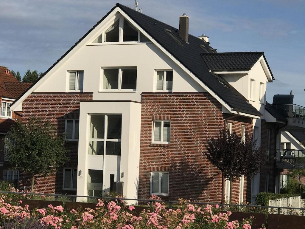 Ostsee Lodges Mit Wellnessbereich Timmendorfer Strand Exterior photo
